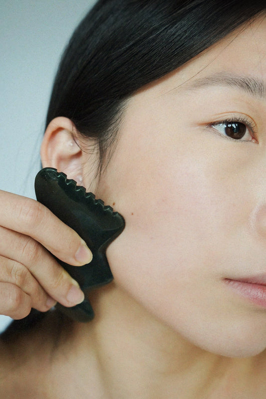 Benefits from body gua sha, the TCM way